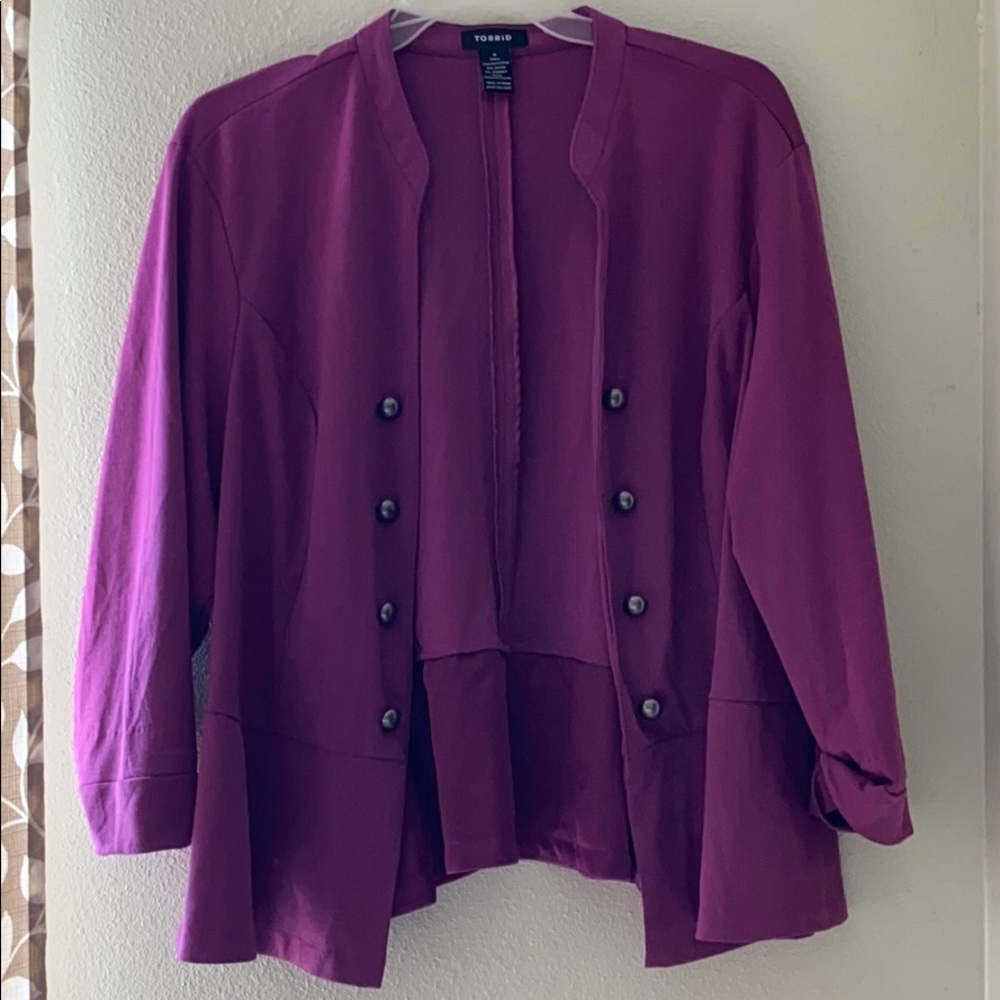 Torrid brand blazer style coat size 4